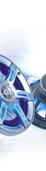 Systèmes complets Car HiFi, autoradios, amplificateurs de puissance, caissons de basses, styling, aménagement intérieur